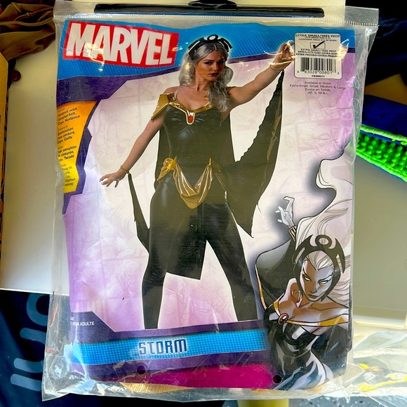 Marvel Universe STORM Costume XS🌩️ - Picture 2 of 5
